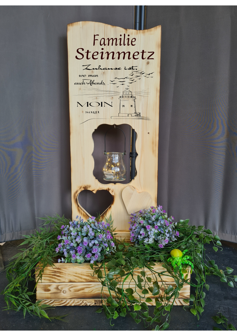 Holzaufsteller Holzschild breit mit Blumenkasten, Zuhause ist, wo man auch abens Moin sagt