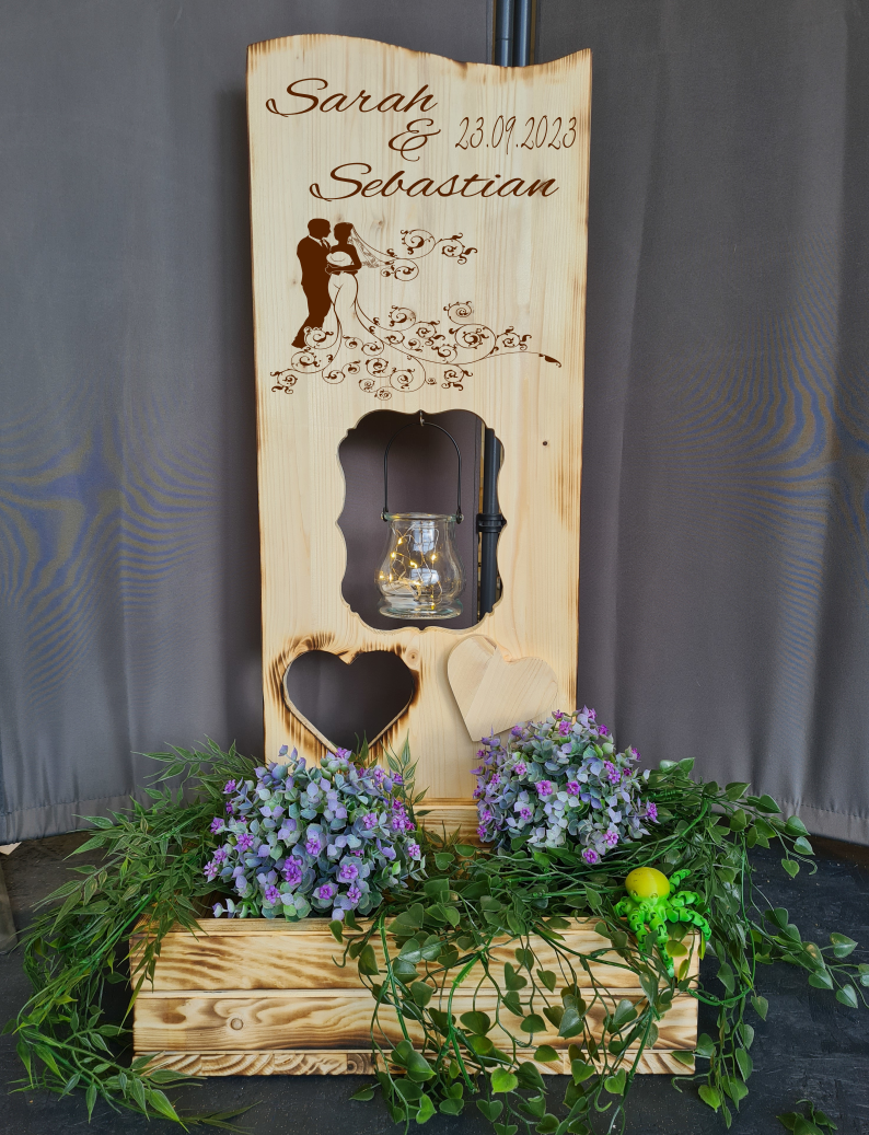 Holzaufsteller Holzschild breit mit Blumenkasten, Zur Hochzeit