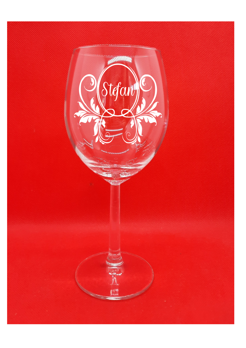 Personalisiertes Rotwein Glas mit Gravur "Ornament" mit Namen