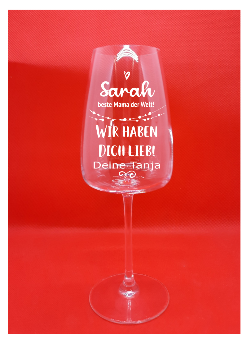 Personalisiertes Weißwein Glas mit Gravur "Beste Mama" mit 2 Namen