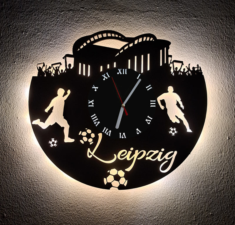 Fußball Fan LED Wanduhr "Leipzig"