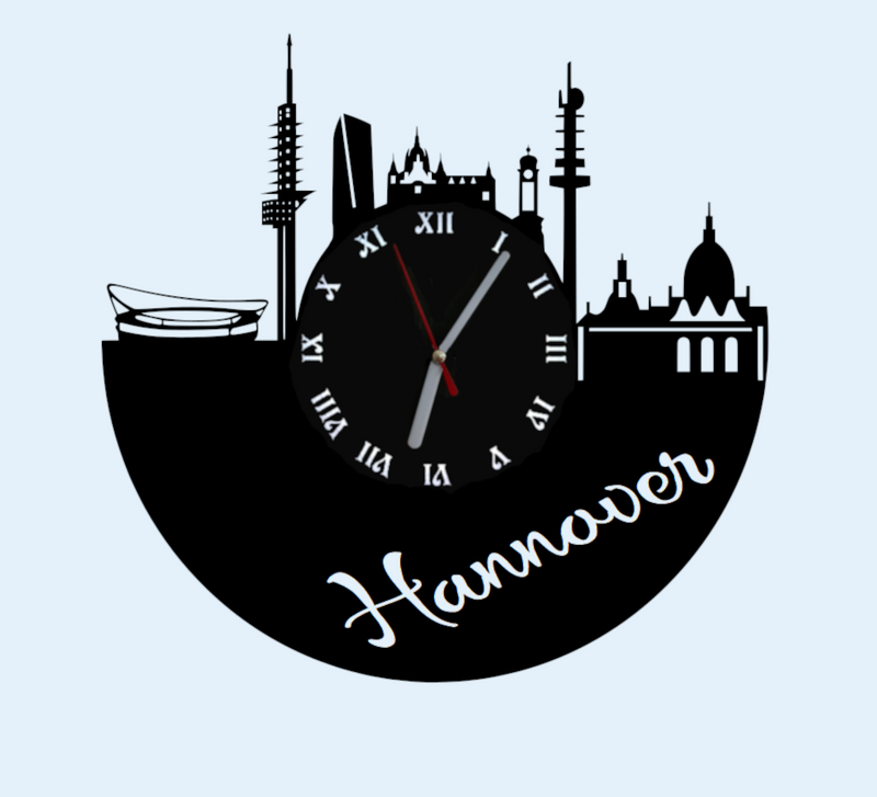 Extravagante Skyline LED Wanduhr, Motiv "Hannover"