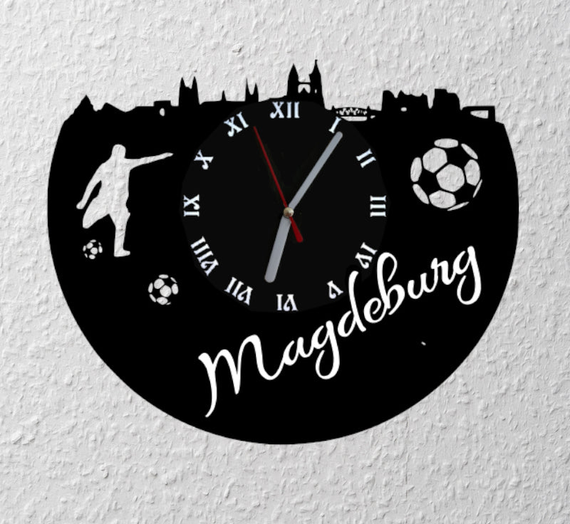 Fußball Fan LED Wanduhr "Magdeburg"